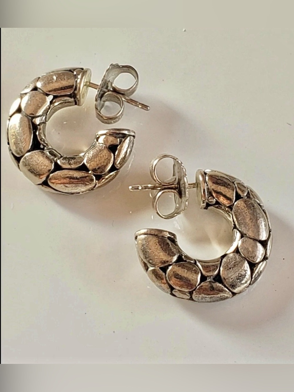 Authentic John Hardy Kali  Pebble Earrings 925 Sterling Silver Hoop